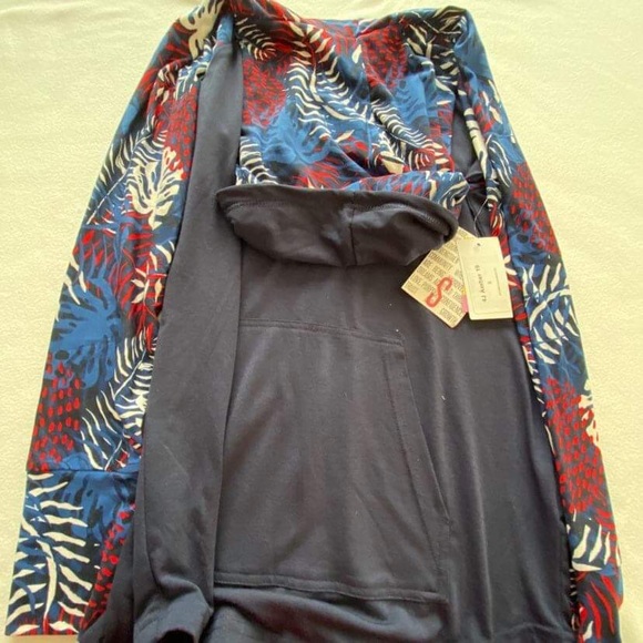 Amber - Picture 1 of 1